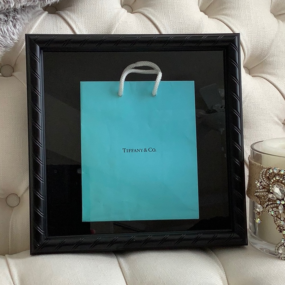 👗Cute!Tiffany Bag Shadow Box👗